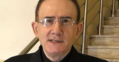 لبنان: القاضى الذى منع ظهور السفيرة الأمريكية فى الإعلام يلوح بالاستقالة