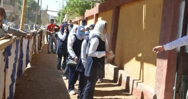 تعليم الشرقية تحرر محضرا لطالب مزق كراسة إجابة الديناميكا بزعم صعوبة الامتحان