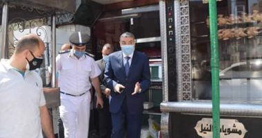 محافظ المنيا يتابع تطبيق الإجراءات الوقائية بالمطاعم ويوجه بمنع التزاحم.. صور