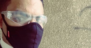 صورتك بالكمامة.. "محمود" بالمعادى يشارك التزامه بالإجراءات الوقائية