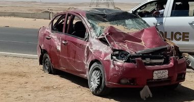 مصرع طفل وإصابة 5 أشخاص فى انقلاب سيارة على الصحراوى الشرقى بسوهاج