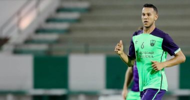 إصابة البرازيلى دى سوزا لاعب الأهلى السعودى بفيروس كورونا 