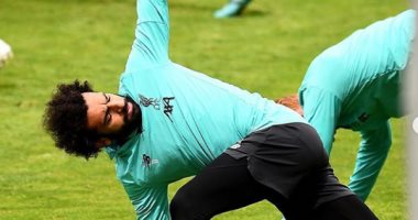 محمد صلاح ولاعبو ليفربول فى 10 صور من التدريبات الصباحية للفريق