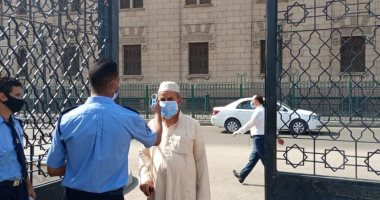 الجامع الأزهر يستقبل المصلين مع التطبيق التام لجميع الإجراءات الاحترازية.. صور