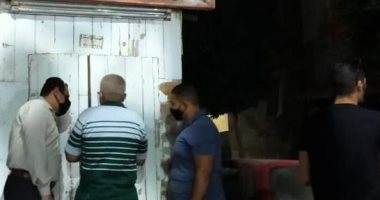 غلق وتشميع محلات مخالفة لقرارات الحكومة ببنى سويف.. صور