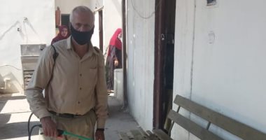 تعقيم حى ثانى الزقازيق ومتابعة ارتداء السائقين الكمامة لمواجهة كورونا