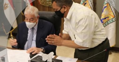 محافظ جنوب سيناء يصدق على عقود تقنين أوضاع واضعى اليد