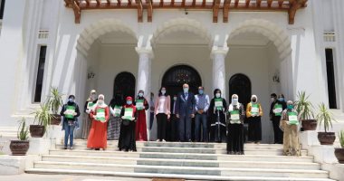 محافظة الجيزة: توزيع منح مادية لـ 53 فتاة من غير القادرات لمساعدتهن على الزواج
