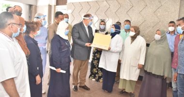محافظ أسيوط: توافر أدوية كورونا بمستشفيات الصدر والحميات والإيمان والشاملة