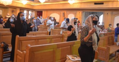 صور.. افتتاح كنائس مدينة إسنا رسمياً للصلاة وسط إجراءات إحترازية لمواجهة كورونا