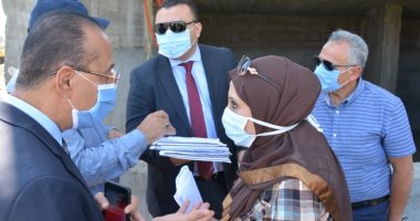 صور .. لجنة مراجعة العقارات المخالفة بالدقهلية تشن حملات مفاجئة بالمنصورة 