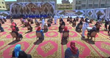 حياة كريمة.. الداخلية تقدم مساعدات للمواطنين فى مطروح