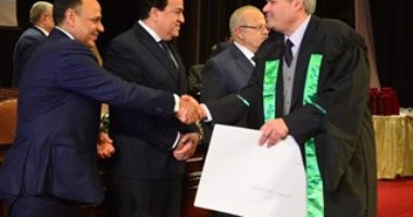أكاديمية البحث العلمى تعلن فوز عالم مصرى بدرجة أستاذ شرفى بمعهد جورج جرين