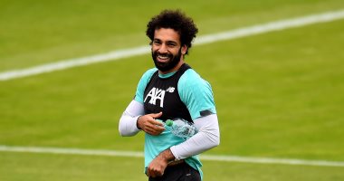 هل يطلق اتحاد الكرة اسم محمد صلاح على الكرة الموحدة؟.. محمد فضل يرد