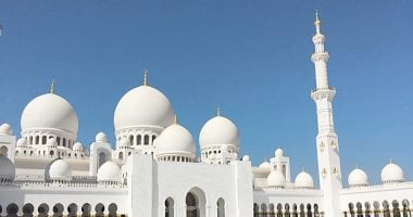 الإمارات تفتح مساجدها للمصلين غدا واستمرار تعليق صلاة الجمعة 