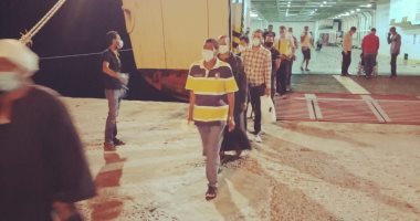 النقل: وصول 348 راكبا مصريا على الخط الملاحى "العقبة - نويبع" عائدين من الأردن