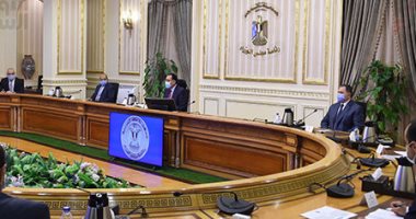 الحكومة تحيل 16 ألف مخالفة بناء حتى الآن إلى النيابة العسكرية.. وتربط تركيب العدادات الكودية المؤقتة للمبانى المخالفة بسداد مبلغ لجدية التصالح.. وخطة تنفيذية للانتهاء من طلاء واجهات المبانى لعدم قطع المرافق