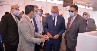 محافظ القليوبية ورئيس جامعة بنها يفتتحان خدمة "درايف ثرو" لإجراء مسحات كورونا