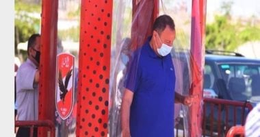 تفاصيل اجتماع الخطيب مع مدير النشاط الرياضي في الأهلي