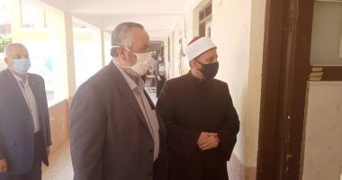 مدير العلوم الشرعية بأزهر الإسكندرية يتفقد لجان امتحان الحديث