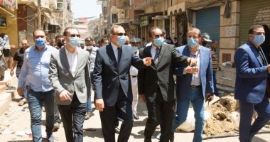 محافظ كفرالشيخ يقود حملة لإزالة التعديات ورفع الإشغالات ..صور