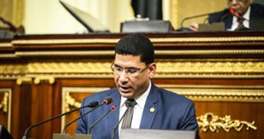 برلمانى يطالب "التعليم" بإعلان خطة إحلال وتجديد المدارس قبل العام الدراسى