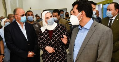 صور..وزيرا الرياضة و التضامن الاجتماعى فى جولة بحى الأسمرات 