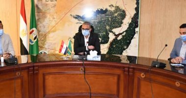 محافظ الفيوم يوقع بروتوكول مع جهاز المشروعات للتصدى للهجرة غير الشرعية
