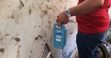 استخدام تقنية قياس وتسجيل الضغوط بمياه الشرب بأسوان.. صور