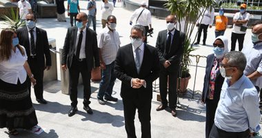 وزير السياحة يعيد افتتاح متحف التحرير للجمهور ويتابع تنفيذ الإجراءات الاحترازية