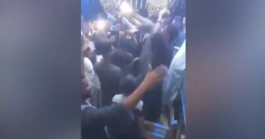 أمن قنا يفحص فيديو متداول لحفل زفاف يظهر فيه معازيم يحتلفون بالشيش والخمر