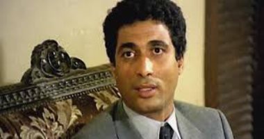 شيرين سيف النصر وإيمان الطوخى ورغدة.. حكايات ثلاث جميلات فى حياة أحمد زكى