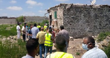 صور ..تنفيذ  9 قرارات إزالة مبانى مخالفة بأحياء الإسكندرية
