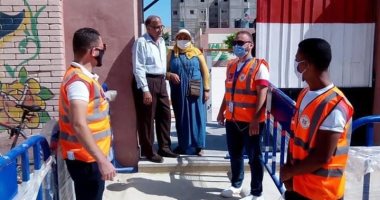 صور .. المتطوعون الشباب سند ووقاية لطلبة الثانوية العامة أمام اللجان بسيناء