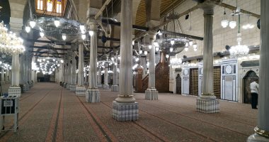 الأوقاف تدرس وضع حاجز خشبى حول الأضرحة بالمساجد منعا للتجمعات