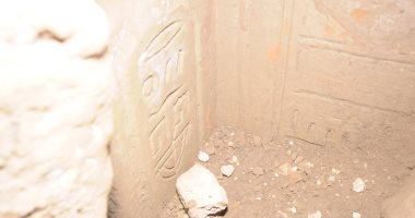 الصدفة تقود لكشف آثرى يعود للعصر البطلمى جنوب الأقصر خلال تنقيب عن الآثار 