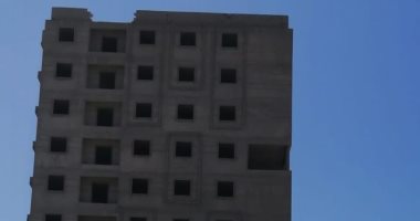 إزالة عقار مخالف من 11 طابق بطريق خورشيد الزراعى شرق الإسكندرية