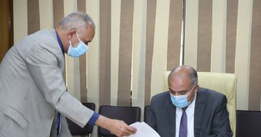 وصول جهاز فصل بلازما متعافين كورونا بالمركز الأقليمى لنقل الدم بقنا