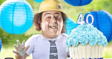 تورتة الـ 40.. شيكو يرد على تهنئات الجميع بعيد ميلاده "صورة"