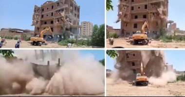 شاهد.. حفار أوسيم بعد انهيار عقار مخالف عليه أثناء إزالته بالجيزة.. صور