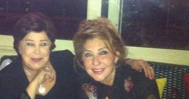 نادية الجندى وكريم فهمى ينعيان الراحلة رجاء الجداوى: الفنانة الإنسانة ألف رحمة