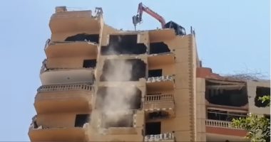 محافظة الجيزة تزيل فيلا بأوسيم وأبراج مخالفة بالهرم والعمرانية والحوامدية..صور