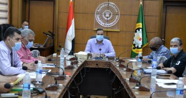 محافظ الدقهلية يطااب ؤساء المراكز والأحياء بمتابعة أعمال نظافة الشوارع.. صور