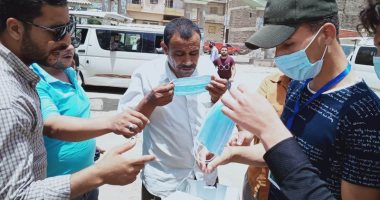 "إرادة شعب الشرقية" توزع 12 ألف ملصق للتوعية و كمامات مجانا.. صور 