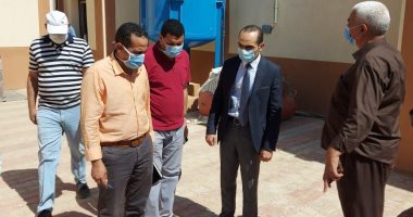 نائب محافظ سوهاج يتفقد مشروعات "حياة كريمة" بقرية عرابة أبو الدهب