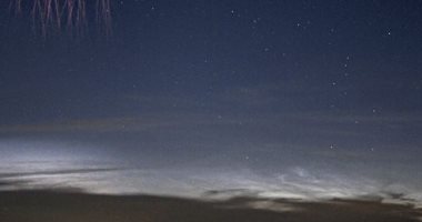 الأرصاد تناشد المواطنين الابتعاد عن النوافذ والأماكن المرتفعة خلال البرق والرعد