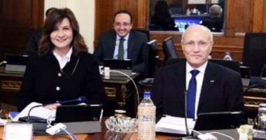 وزيرة الهجرة ناعية اللواء "العصار": خسارتنا كبيرة كنت عظيما فى كل شىء