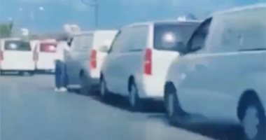 فيديو .. 40 سيارة إسعاف تحمل جثث مرتزقة أردوغان بعد قصف الوطية