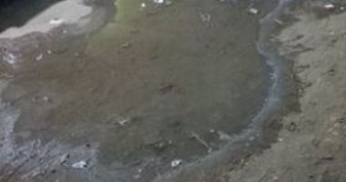 غرق شارع جلال بركات المتفرع من خاتم المرسلين شبرا الخيمة بمياه الصرف