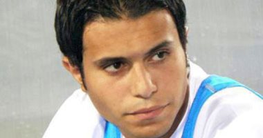 كواليس غرف الملابس.. شيكابالا يستضيف شريف أشرف فى منزله قبل التوقيع للزمالك